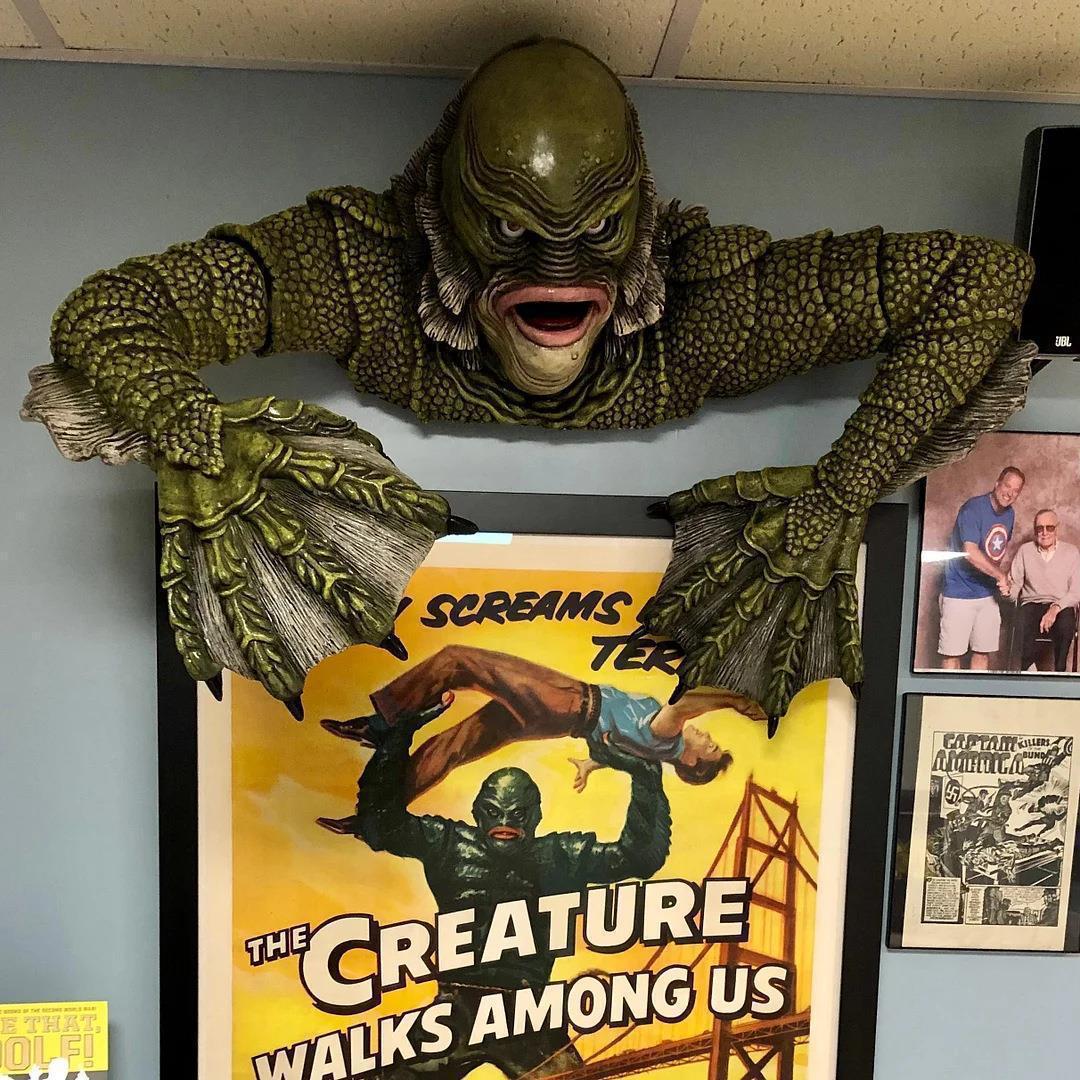 Creature from the Black Lagoon - đánh giá và giá Outdoor Furniture Resin